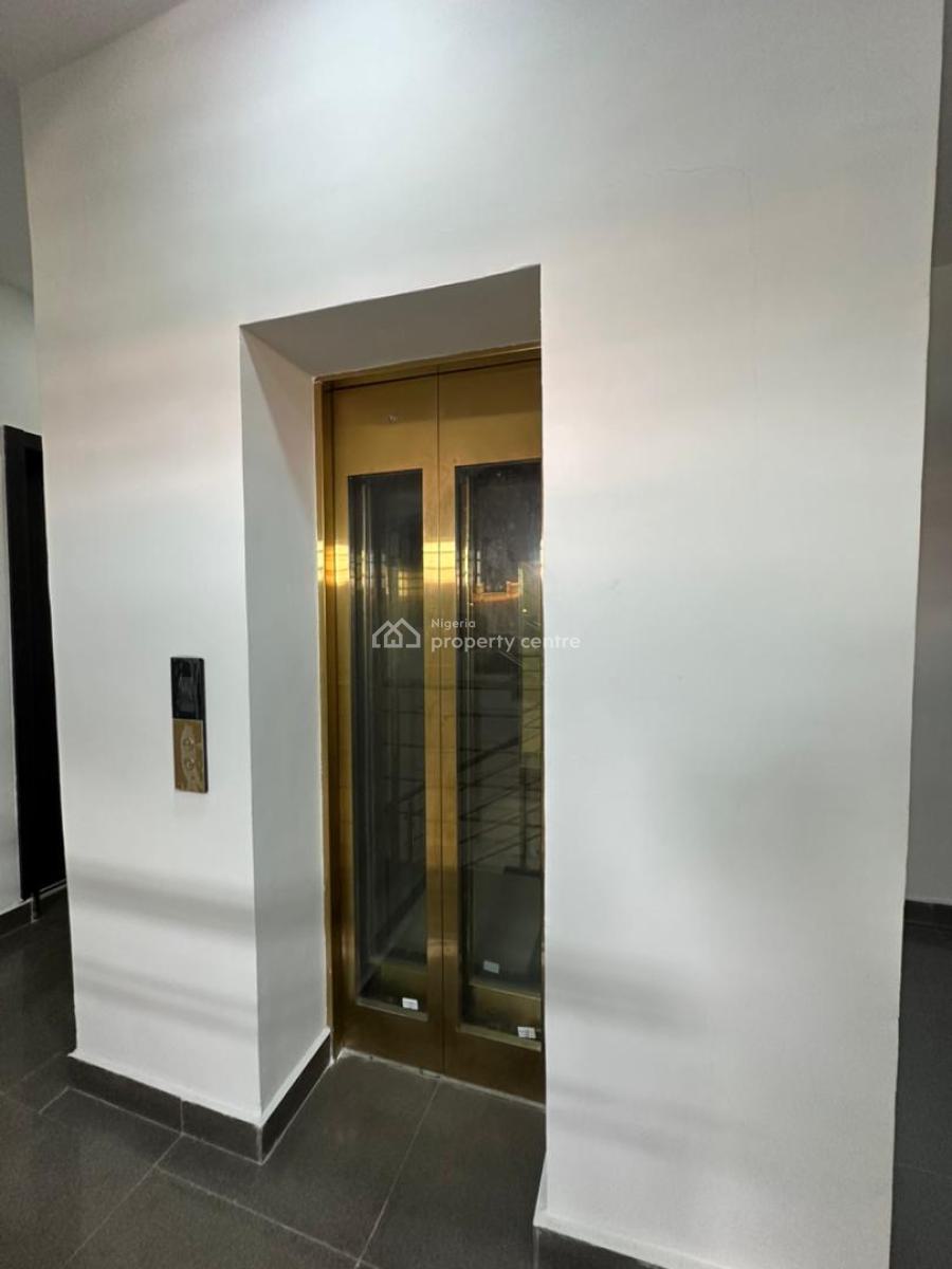 Luxury 3bedroom Apartment, Lekki Phase 1, Lekki, Lagos, Flat / Apartment for Sale