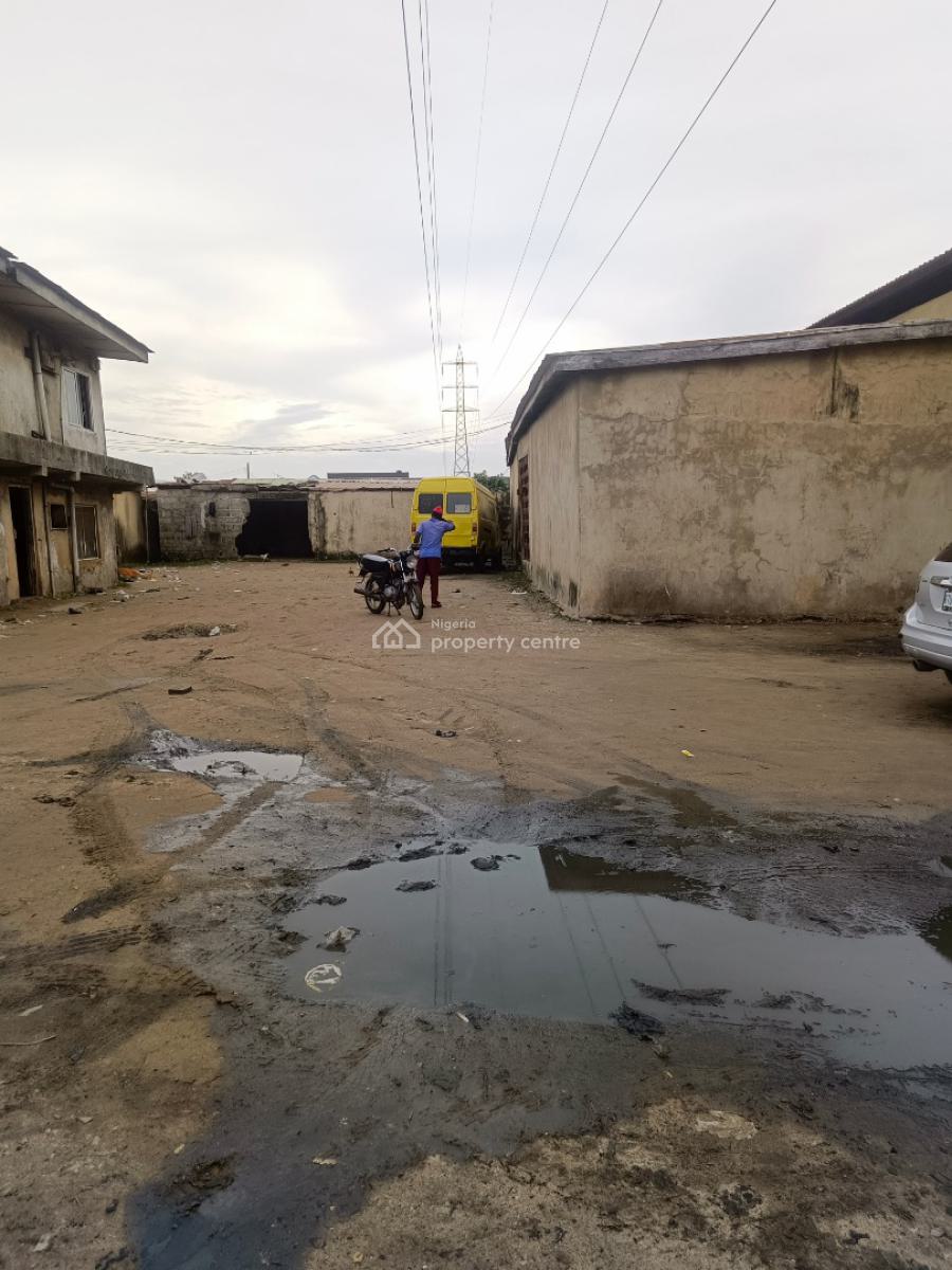 6 Bay Warehouse, Festac, Amuwo Odofin, Lagos, Warehouse for Sale