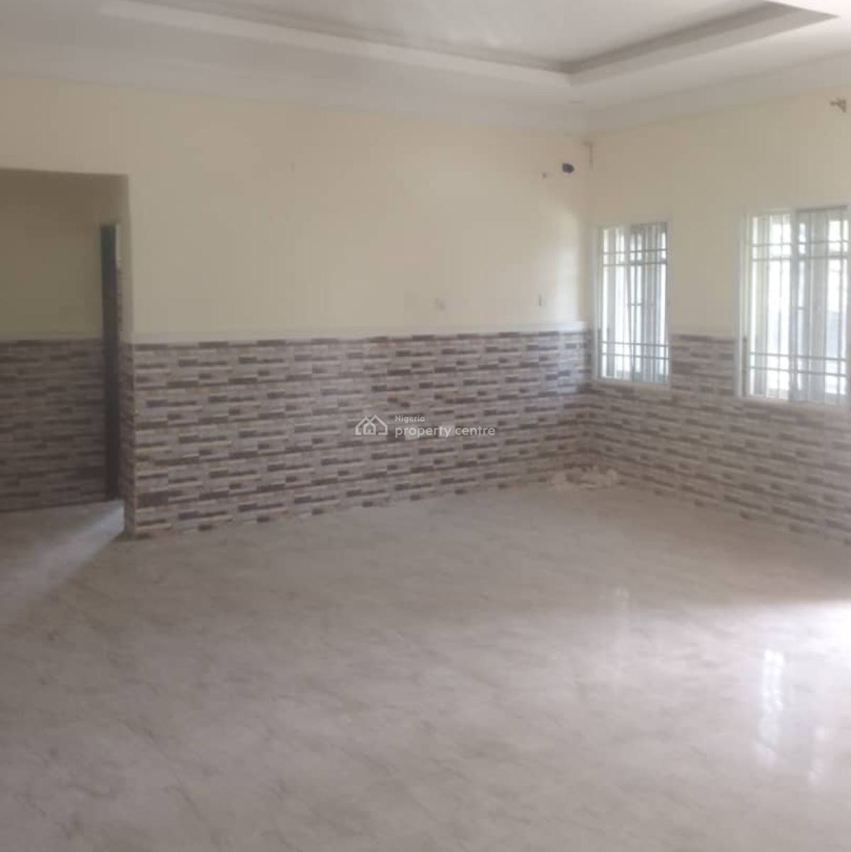 Sharp 3-bedroom Bungalow with 2-units of Self-contain Bq, Extension, Gwarinpa, Abuja, Detached Bungalow for Rent
