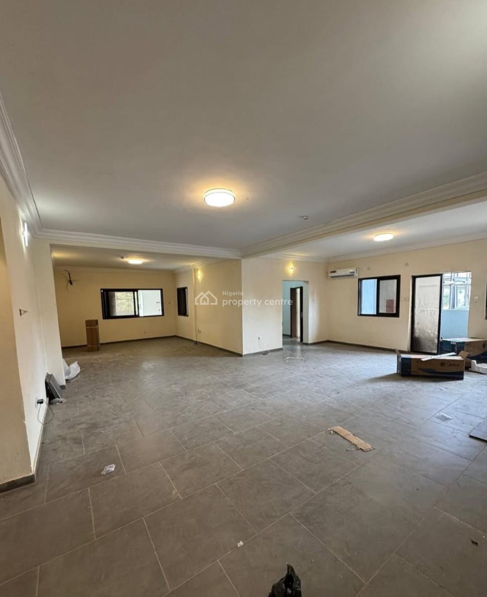 Brand New and Serviced with 24/7 Power Supply 2 Bedroom En-suite Flat., Lekki Phase 1, Lekki, Lagos, Flat / Apartment for Rent