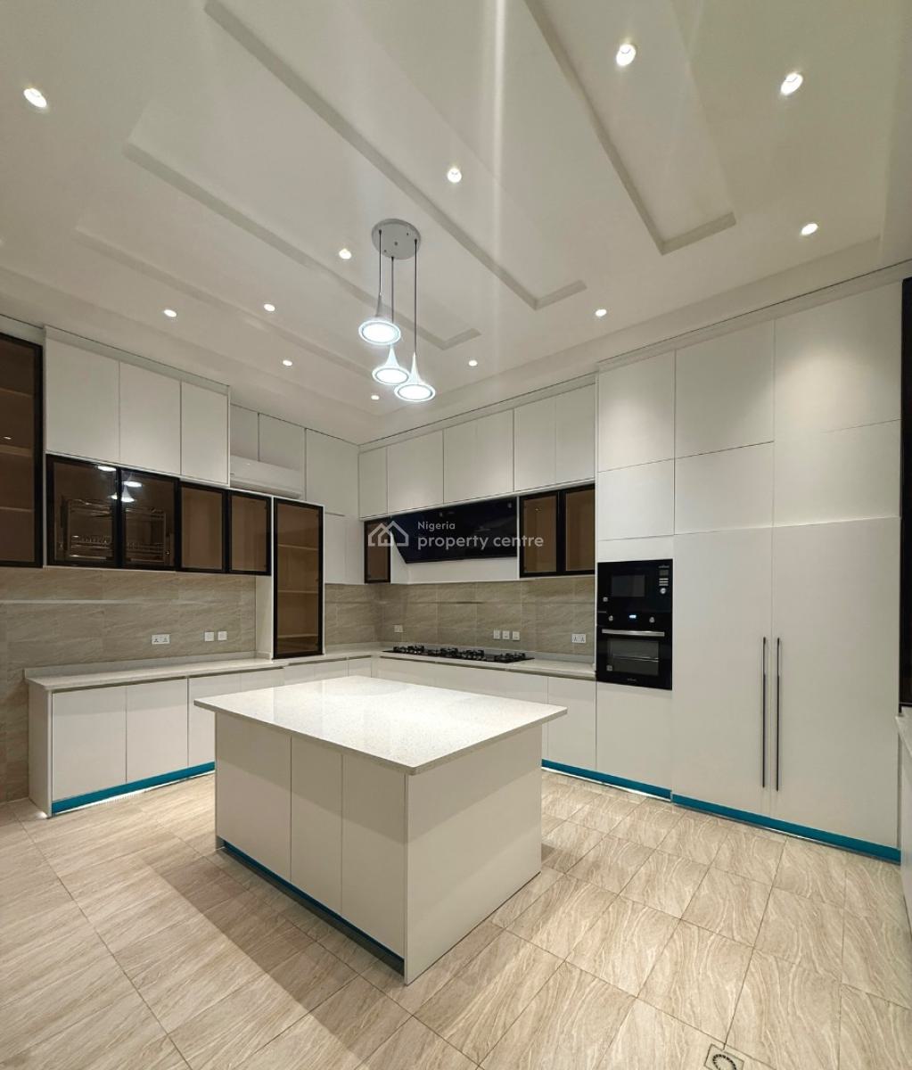 8 Bedroom Fully Detached Duplex, Wuse 2, Abuja, Detached Duplex for Sale