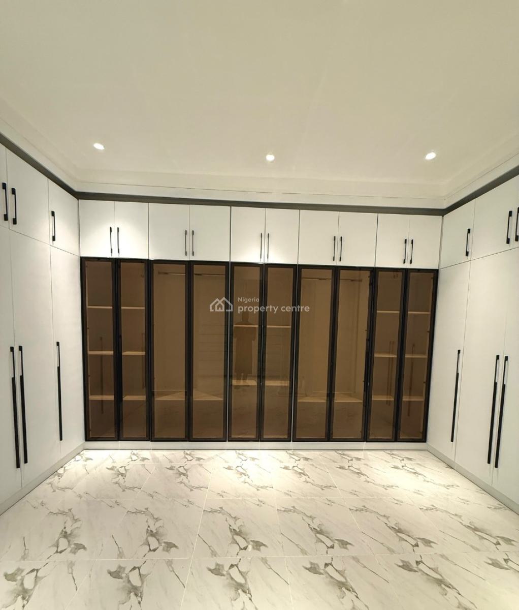 8 Bedroom Fully Detached Duplex, Wuse 2, Abuja, Detached Duplex for Sale