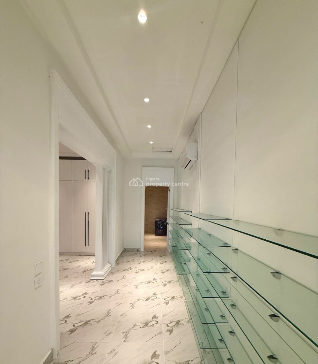 8 Bedroom Fully Detached Duplex, Wuse 2, Abuja, Detached Duplex for Sale