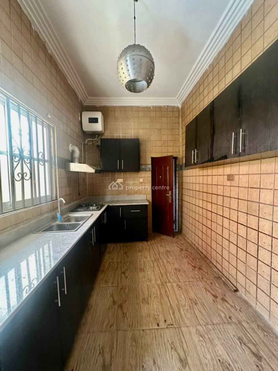 Exquisite and Spacious 4 Bedroom Semi Detached Duplex, Chevron, Lekki, Lagos, Semi-detached Duplex for Rent