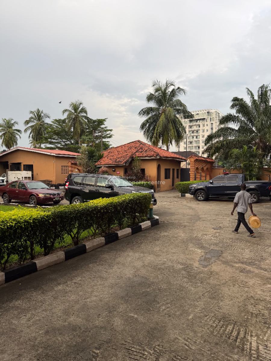 Luxury  and Fully Serviced 3 Bedroom Flat with Bq, Glover Road, Ikoyi, Lagos, Flat / Apartment for Rent