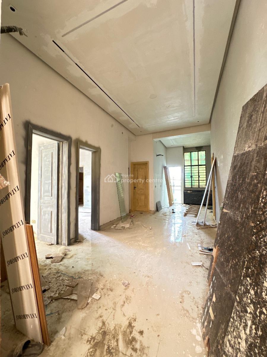 Exquisite 3 Bedroom Apartment with Swimming Pool, Lekki Phase 1, Lekki, Lagos, Flat / Apartment for Sale