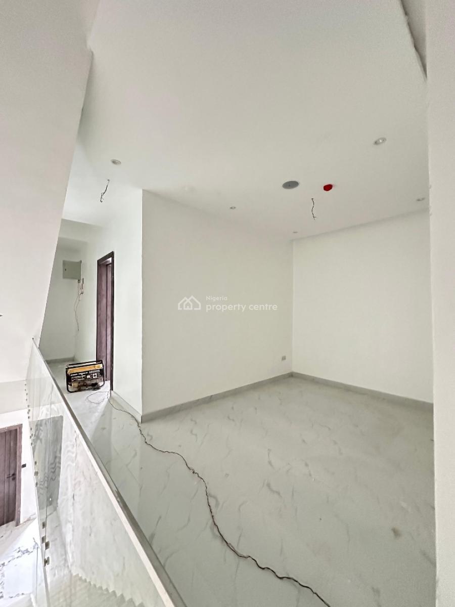 Pristine 4 Bedroom Terraced Duplex with Bq, Lekki Phase 1, Lekki, Lagos, Terraced Duplex for Sale
