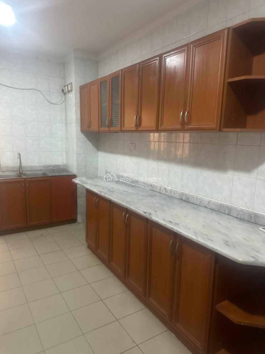 Well Serviced 3 Bedroom Apartments with a Room Bq, Old Ikoyi, Ikoyi, Lagos, Flat / Apartment for Rent