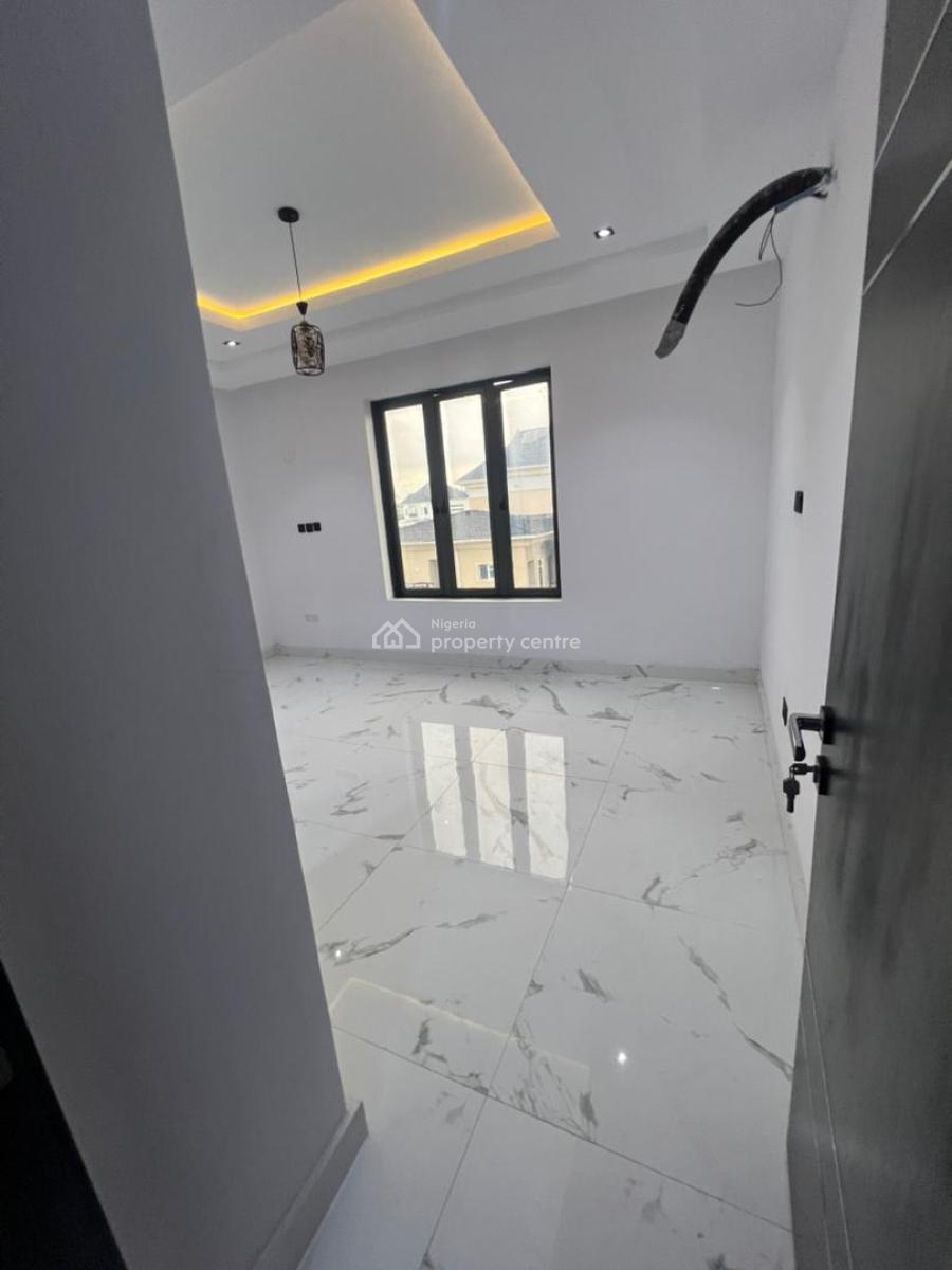 Exquisite 6 Bedroom Fully Detached Duplex with Bq, Royal Garden Estate, Lekki Phase 2, Lekki, Lagos, Detached Duplex for Sale