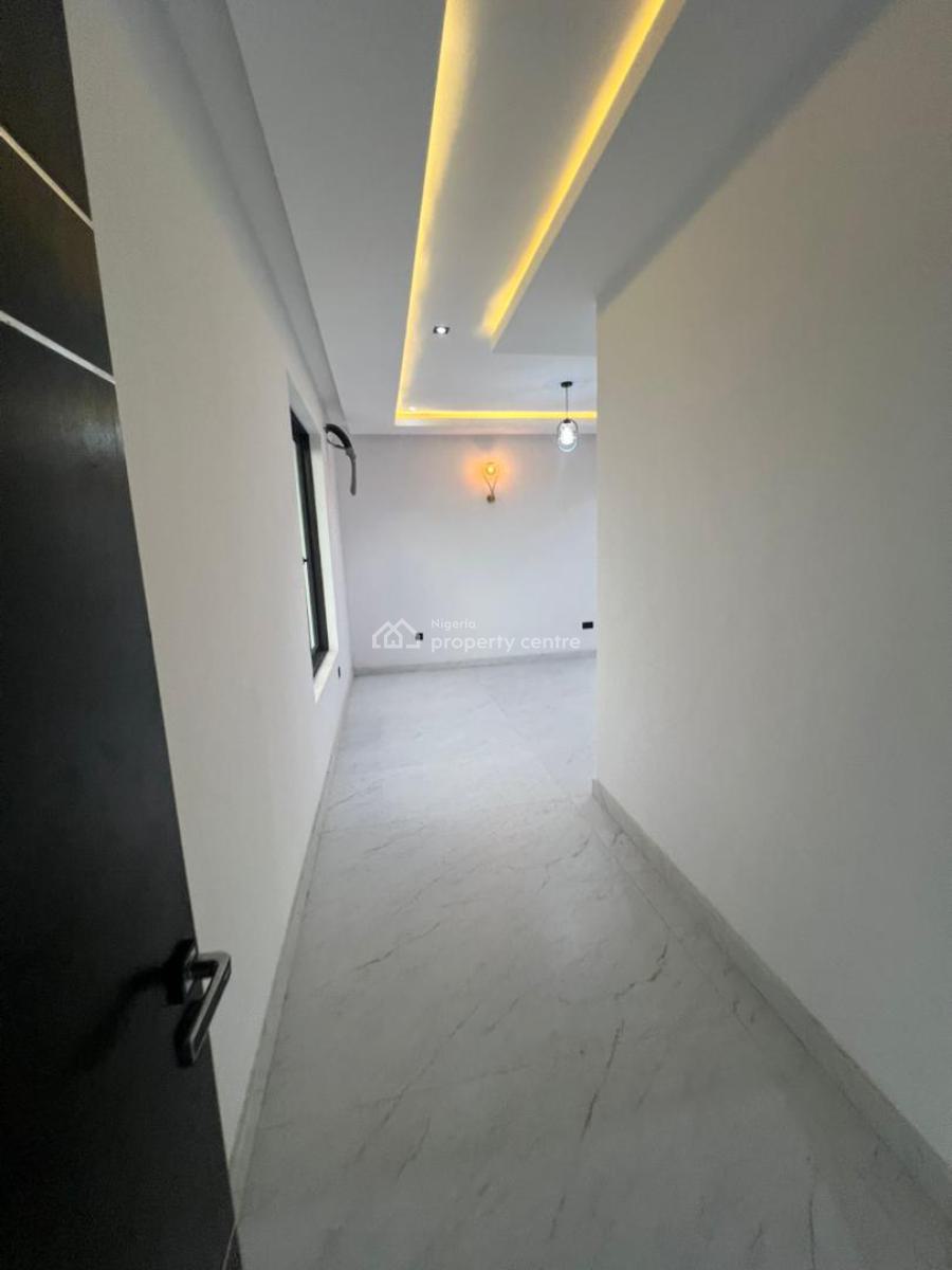 Exquisite 6 Bedroom Fully Detached Duplex with Bq, Royal Garden Estate, Lekki Phase 2, Lekki, Lagos, Detached Duplex for Sale