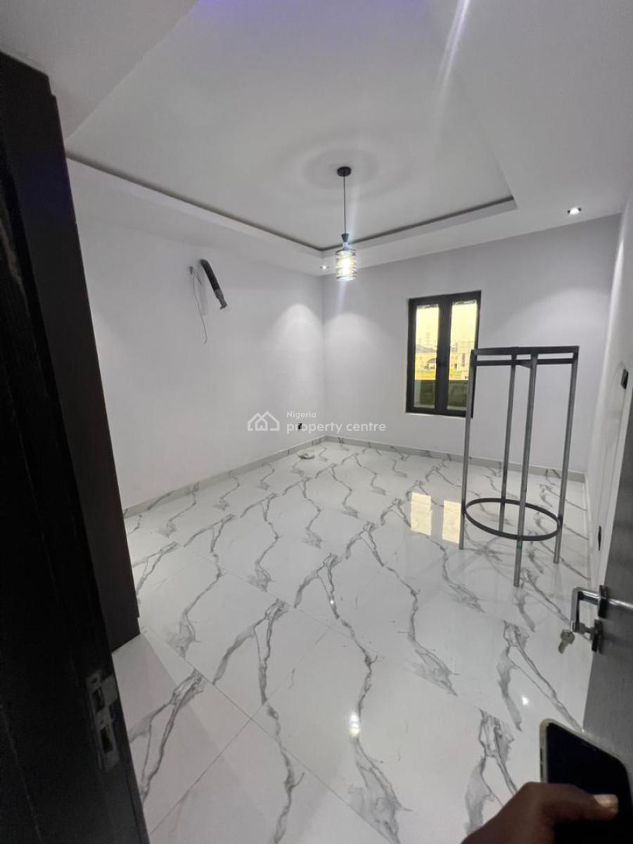 Exquisite 6 Bedroom Fully Detached Duplex with Bq, Royal Garden Estate, Lekki Phase 2, Lekki, Lagos, Detached Duplex for Sale