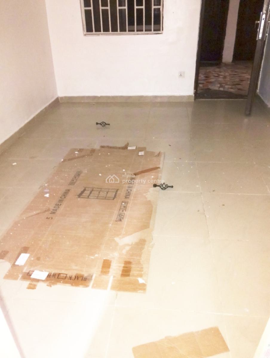 Nice and Standard Self Contain with Kitchen, Serene and Secure Estate Osapa London Lekki, Osapa, Lekki, Lagos, Self Contain (single Rooms) for Rent