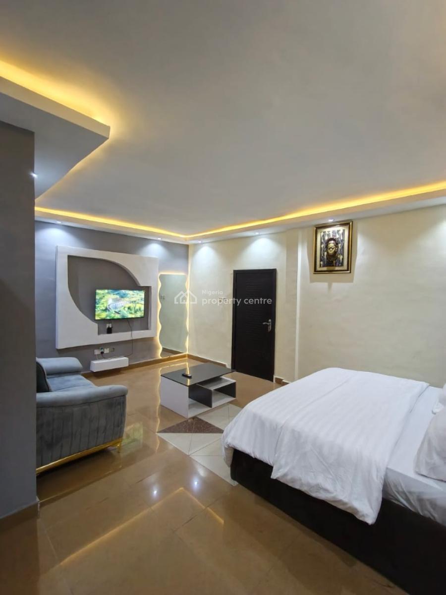 Studio Apartment, Adeyemo, Omole Phase 1, Ikeja, Lagos, Flat / Apartment Short Let