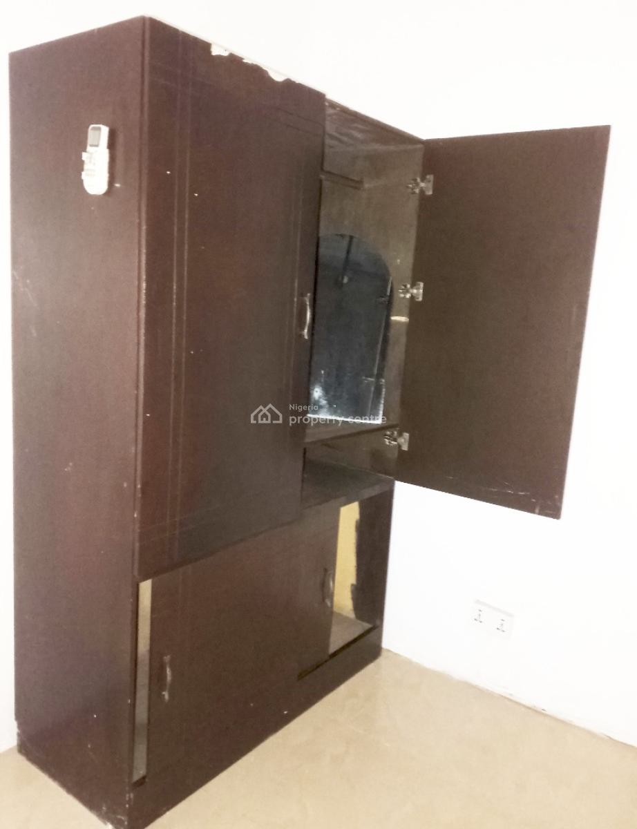 Nice and Standard Upstairs Self Cotain with Kitchen, Osapa London, Osapa, Lekki, Lagos, Self Contain (single Rooms) for Rent