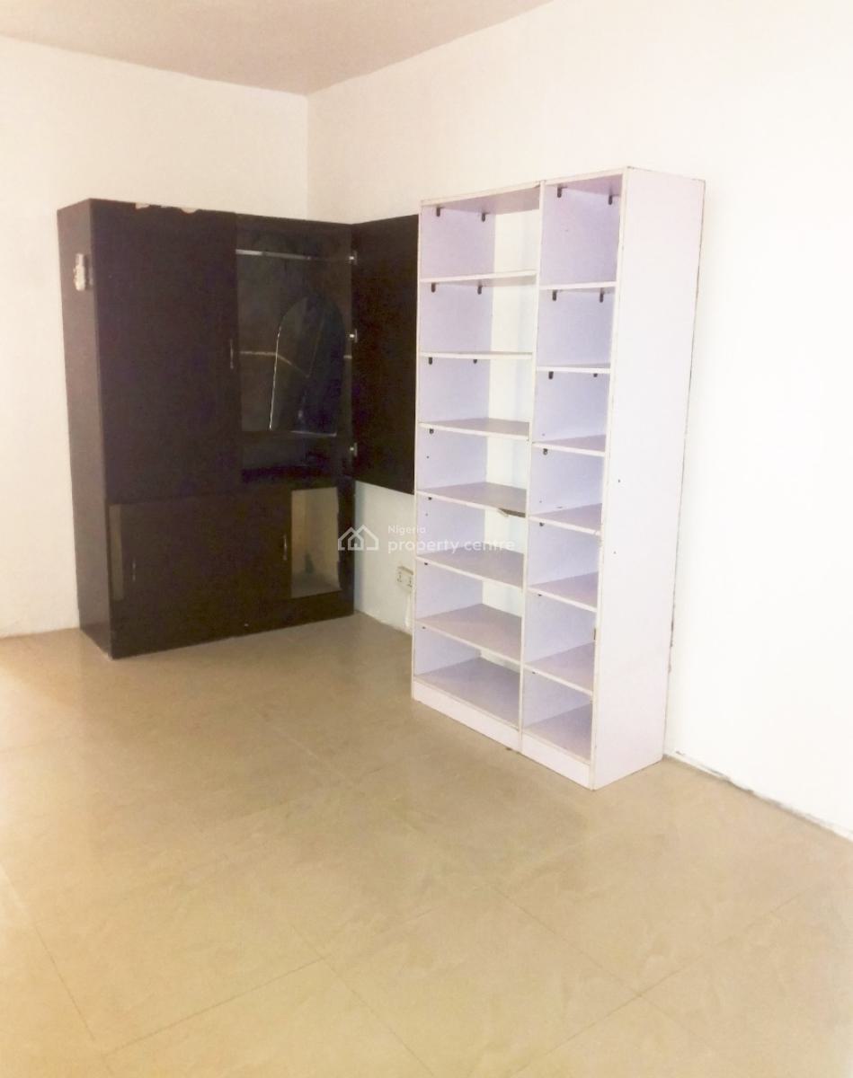 Nice and Standard Upstairs Self Cotain with Kitchen, Osapa London, Osapa, Lekki, Lagos, Self Contain (single Rooms) for Rent