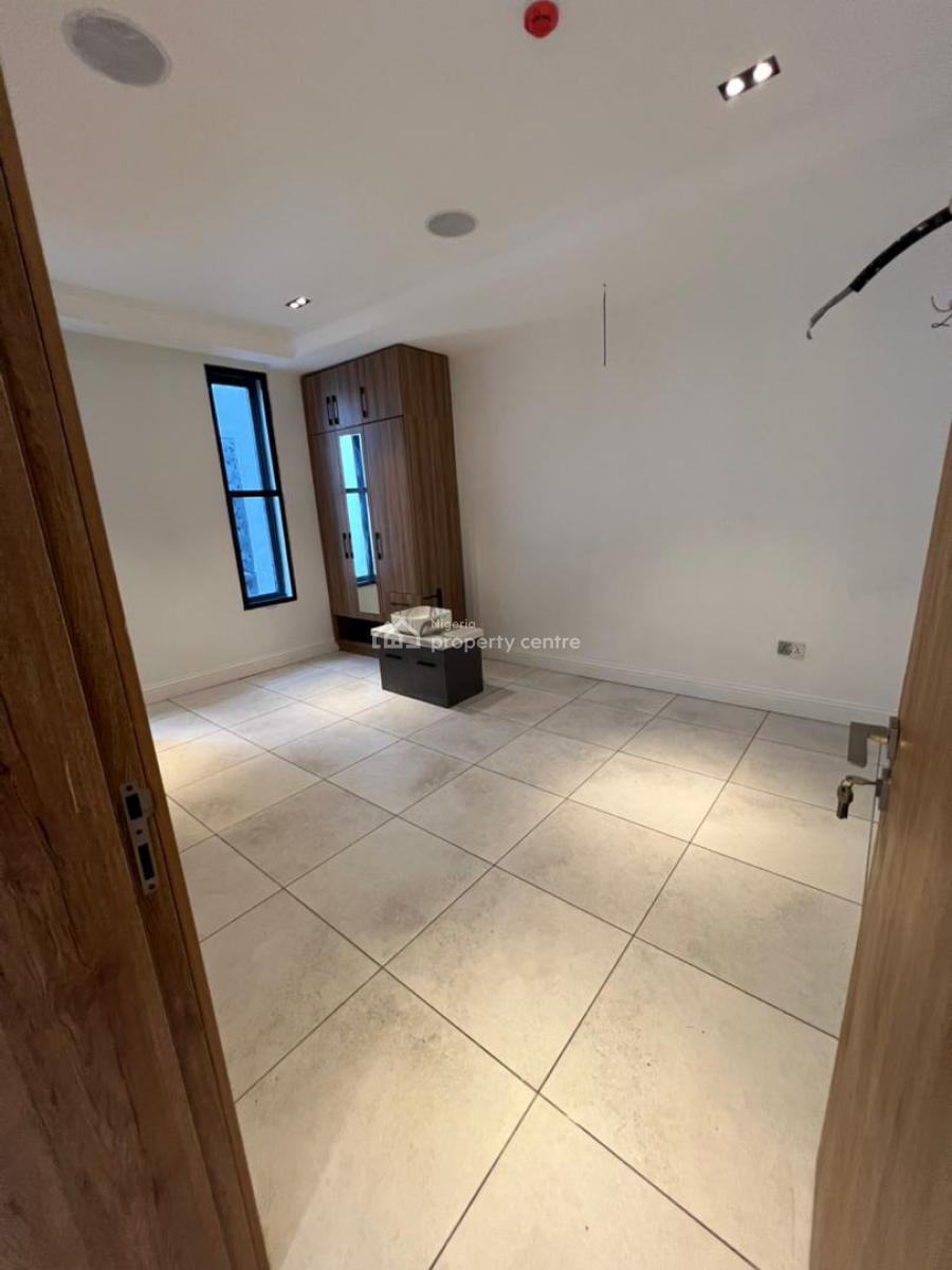 Luxurious 5 Bedroom Fully Detached Duplex with Bq, Royal Garden Estate, Lekki Phase 2, Lekki, Lagos, Detached Duplex for Sale