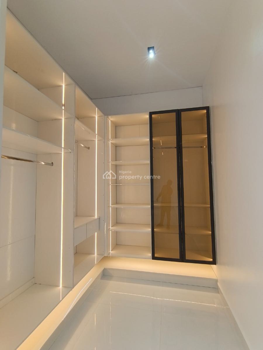 a 5 Bedroom Duplex, Osapa, Lekki, Lagos, Detached Duplex for Sale