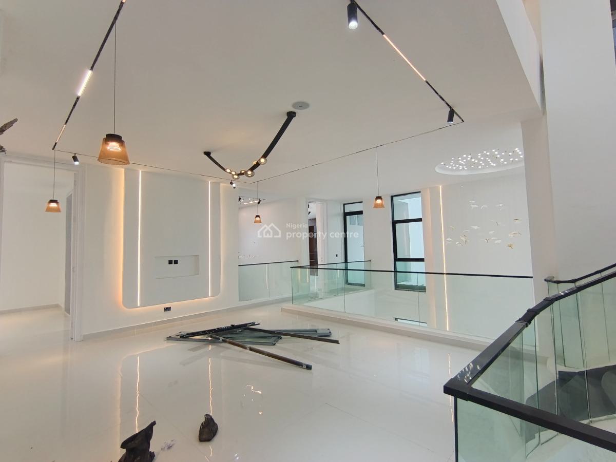 a 5 Bedroom Duplex, Osapa, Lekki, Lagos, Detached Duplex for Sale