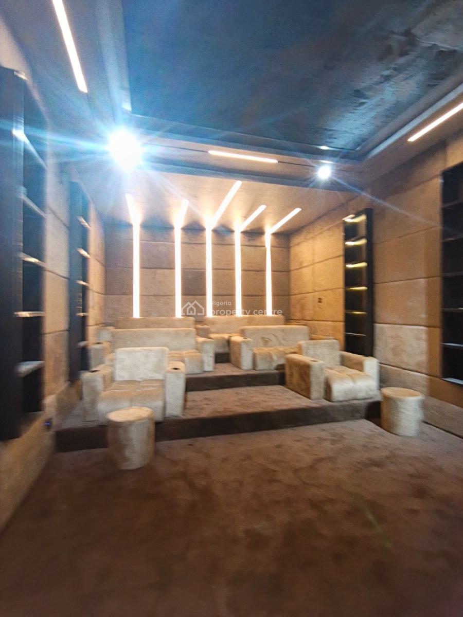 a 5 Bedroom Duplex, Osapa, Lekki, Lagos, Detached Duplex for Sale