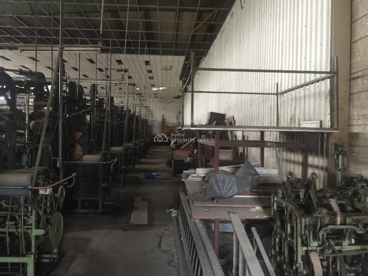 Large Warehouse in a Perfect Location, Adeniyi Jones, Ikeja, Lagos, Warehouse for Sale