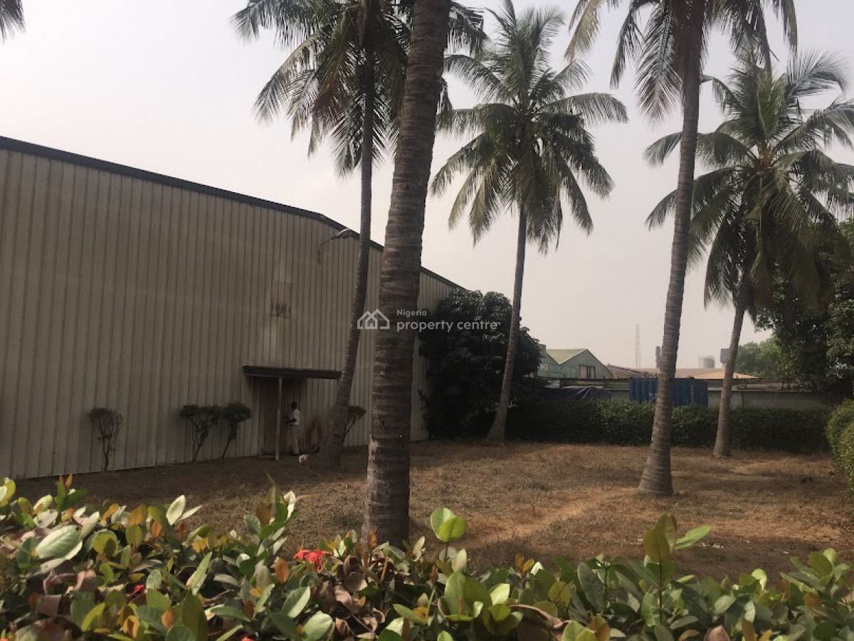 Large Warehouse in a Perfect Location, Adeniyi Jones, Ikeja, Lagos, Warehouse for Sale
