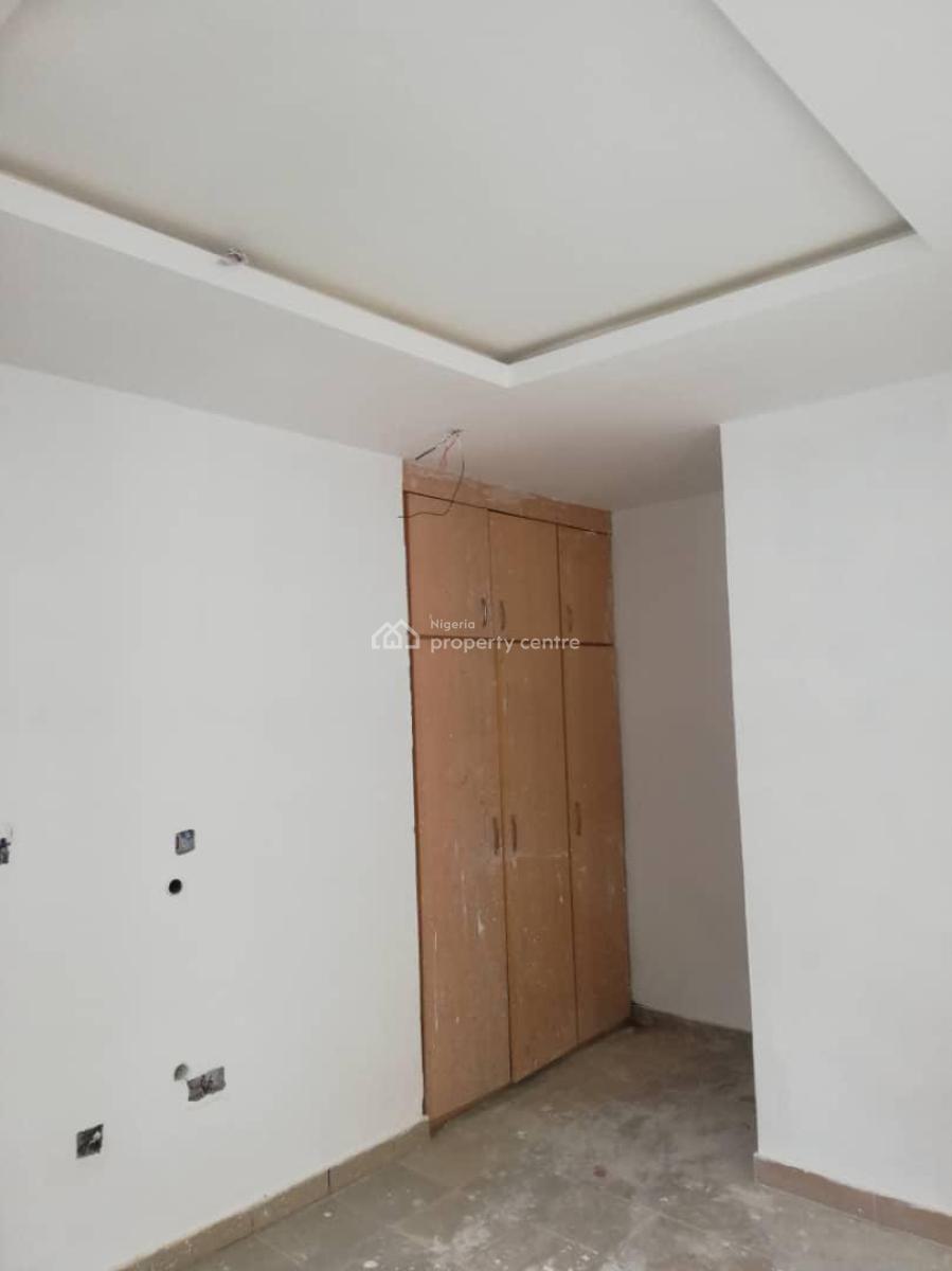 Well Maintained 2-bedroom Apartment, Sangotedo, Ajah, Lagos, Flat / Apartment for Rent