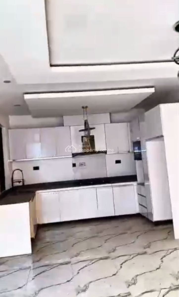 Distress --- Luxury 2-bedroom Serviced Apartment, Ikate, Lekki, Lagos, Flat / Apartment for Sale