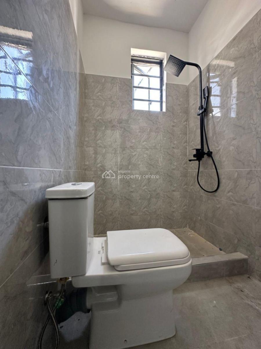 Elegant 2 Bedroom Apartment with Bq in a Secure Estate, Lekki Phase 1, Lekki, Lagos, Flat / Apartment for Sale