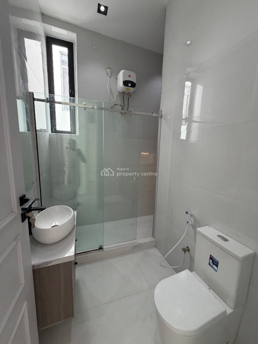 Spacious 5 Bedroom Fully Detached House with Bq, Osapa London, Lekki, Lagos, Detached Duplex for Sale
