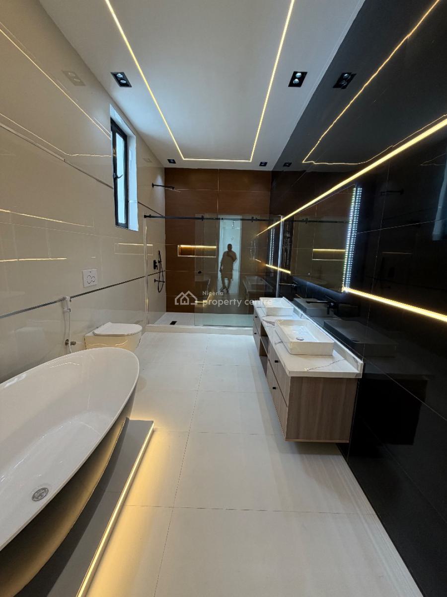 Spacious 5 Bedroom Fully Detached House with Bq, Osapa London, Lekki, Lagos, Detached Duplex for Sale