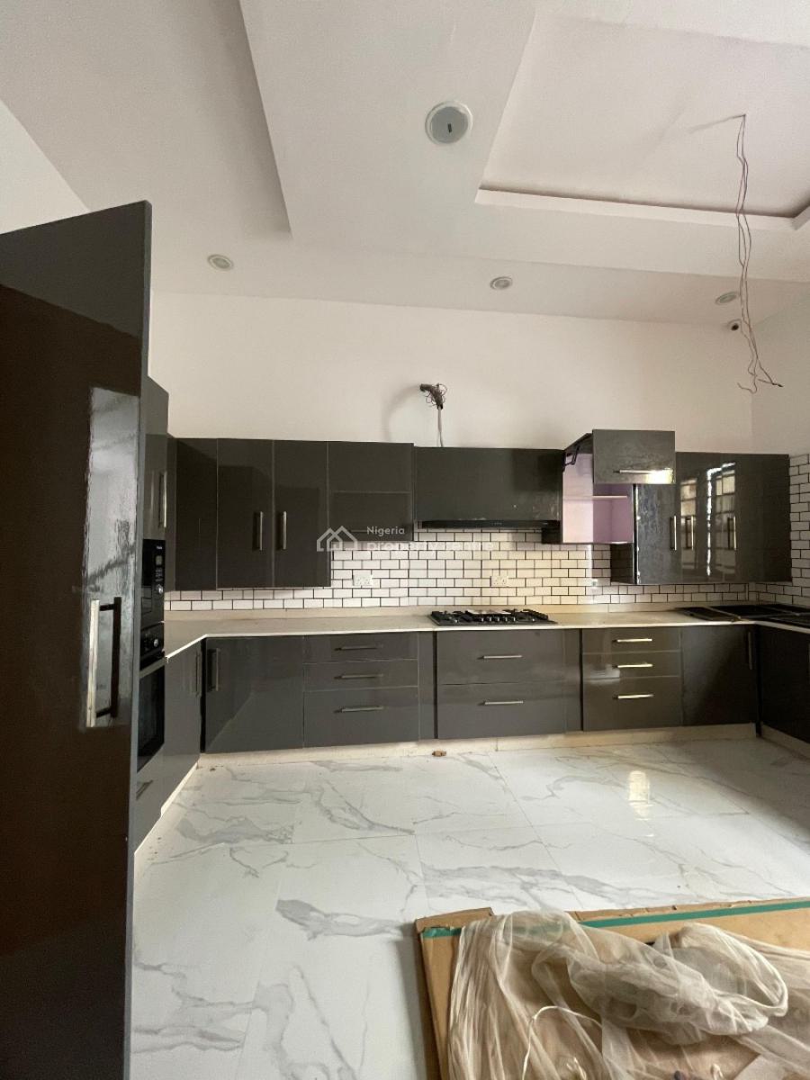 Spacious 5 Bedroom Detaced Duplex with Bq, Pool, Solar Inverter, Ikate Elegushi, Lekki, Lagos, Detached Duplex for Sale