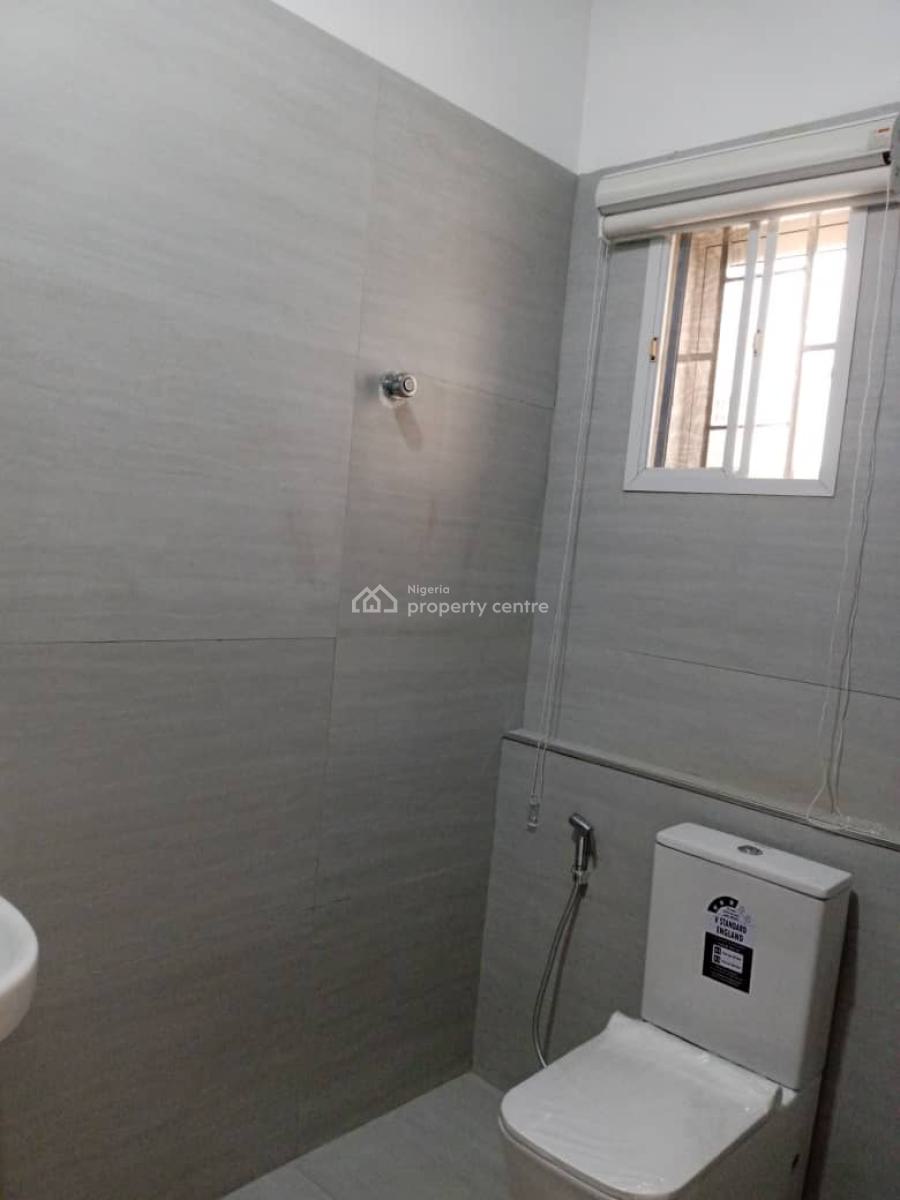2 Bedroom Flat, Lekki Phase 1, Lekki, Lagos, Flat / Apartment for Rent