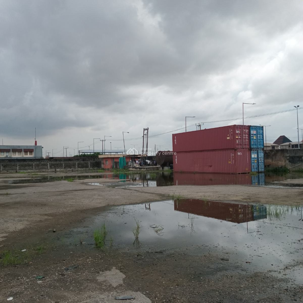Prime Commercial Land, Coker Market Road / Lagos-badagry Expressway, Coker, Surulere, Lagos, Commercial Land for Sale