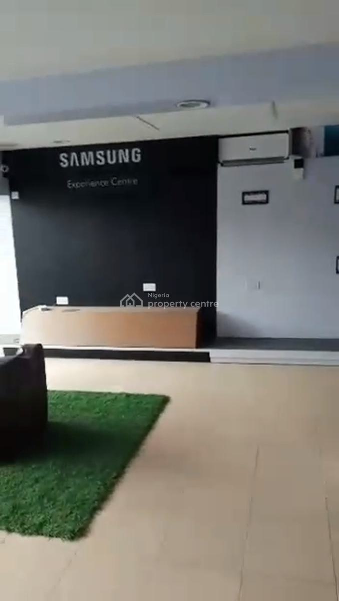 200sqmt Open Plan Space, Awolowo Way, Ikeja, Lagos, Office Space for Rent