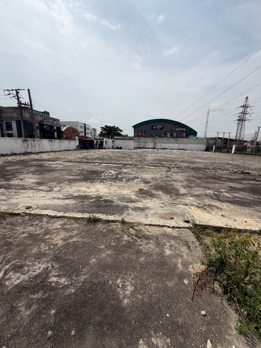 2400sqm of Commercial Plot of Land, Lekki Phase 1, Lekki, Lagos, Mixed-use Land for Sale