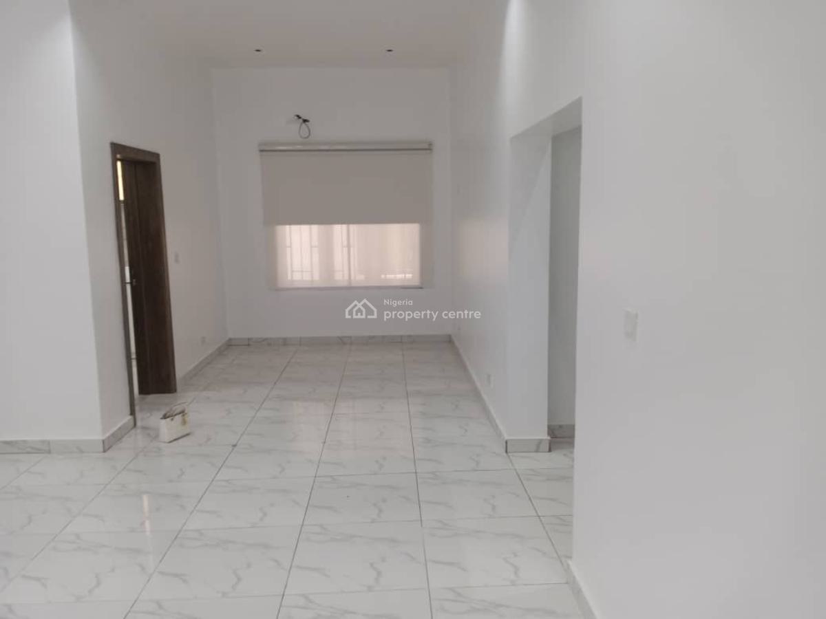 Newly Renovated and Fully Serviced 2-bedroom Flats Located in a Serene, Lekki Phase 1, Lekki, Lagos, Flat / Apartment for Rent