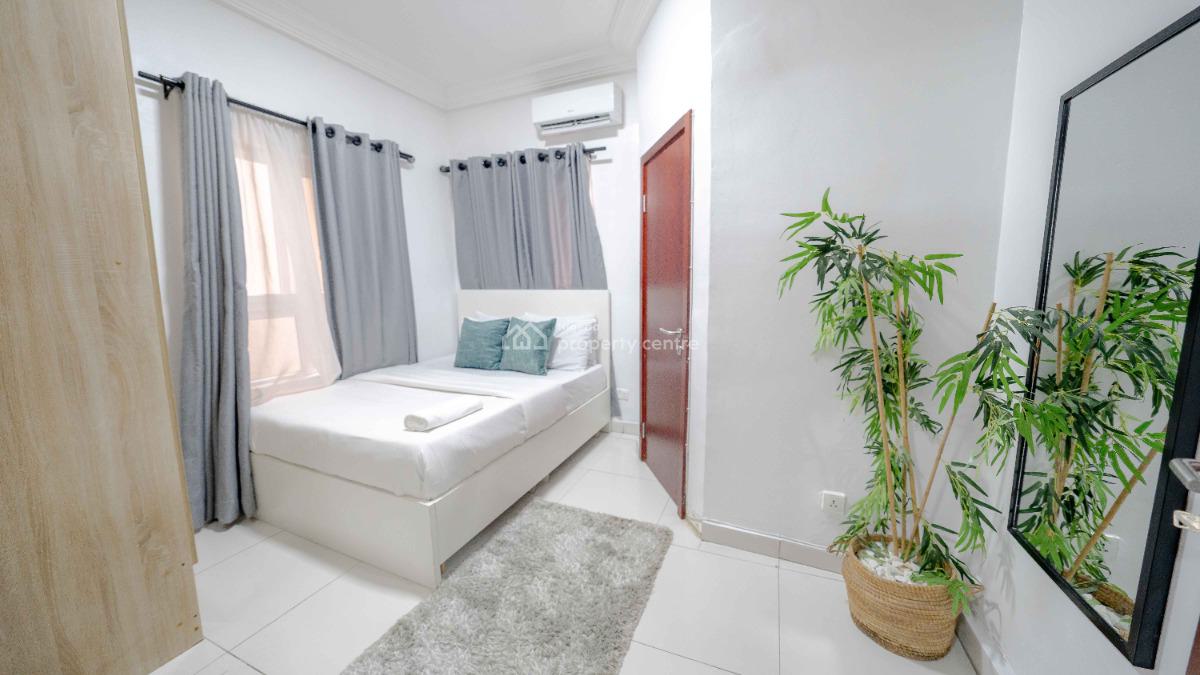 Heristays Footprint 1 Bedroom Apartment, Awudu Ekpekha St, Off Admiralty Way, Lekki Phase 1, Lekki, Lagos, Flat / Apartment Short Let