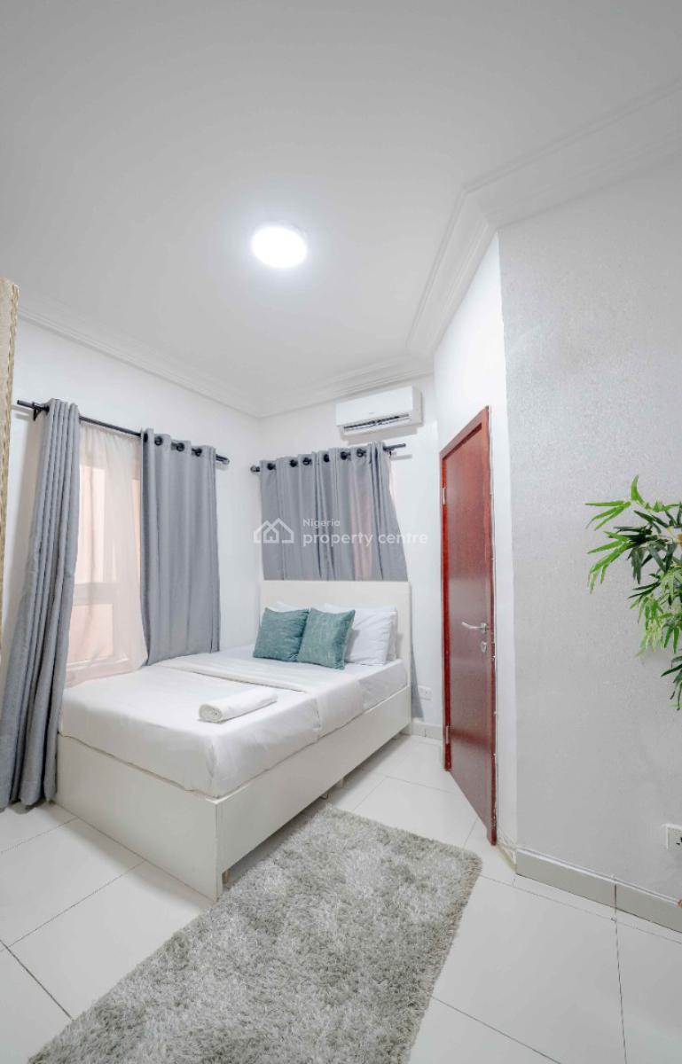 Heristays Footprint 1 Bedroom Apartment, Awudu Ekpekha St, Off Admiralty Way, Lekki Phase 1, Lekki, Lagos, Flat / Apartment Short Let