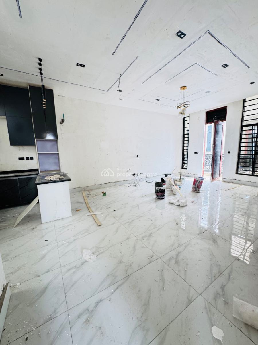 Brand New Spacious 2 Bedroom Apartment Available, Chevron Toll Gate, Lekki, Lagos, Block of Flats for Sale