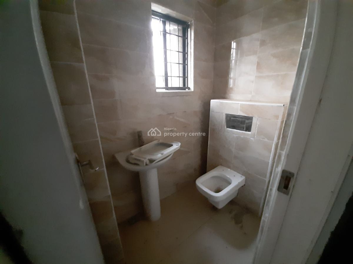 Serviced 3 Bedroom En-suite Flat with 1 Room Bq, Elevator,, Oniru, Victoria Island (vi), Lagos, Flat / Apartment for Rent