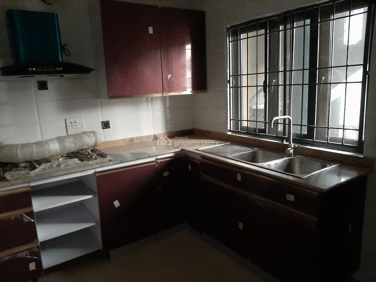 Serviced 3 Bedroom En-suite Flat with 1 Room Bq, Elevator,, Oniru, Victoria Island (vi), Lagos, Flat / Apartment for Rent