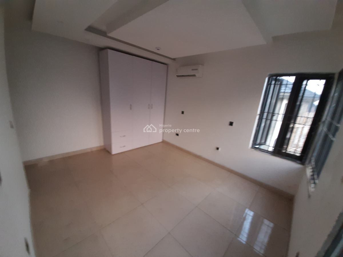 Serviced 3 Bedroom En-suite Flat with 1 Room Bq, Elevator,, Oniru, Victoria Island (vi), Lagos, Flat / Apartment for Rent