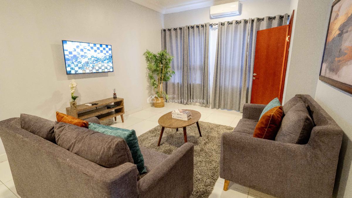 Heristays Footprint 2 Bedroom Apartment, Awudu Ekpekha St. Off Admiralty Way, Lekki Phase 1, Lekki, Lagos, Flat / Apartment Short Let