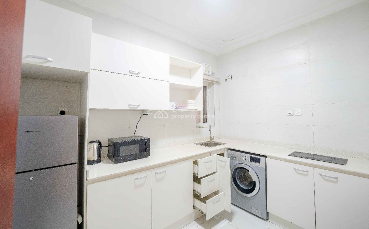 Heristays Footprint 2 Bedroom Apartment, Awudu Ekpekha St. Off Admiralty Way, Lekki Phase 1, Lekki, Lagos, Flat / Apartment Short Let
