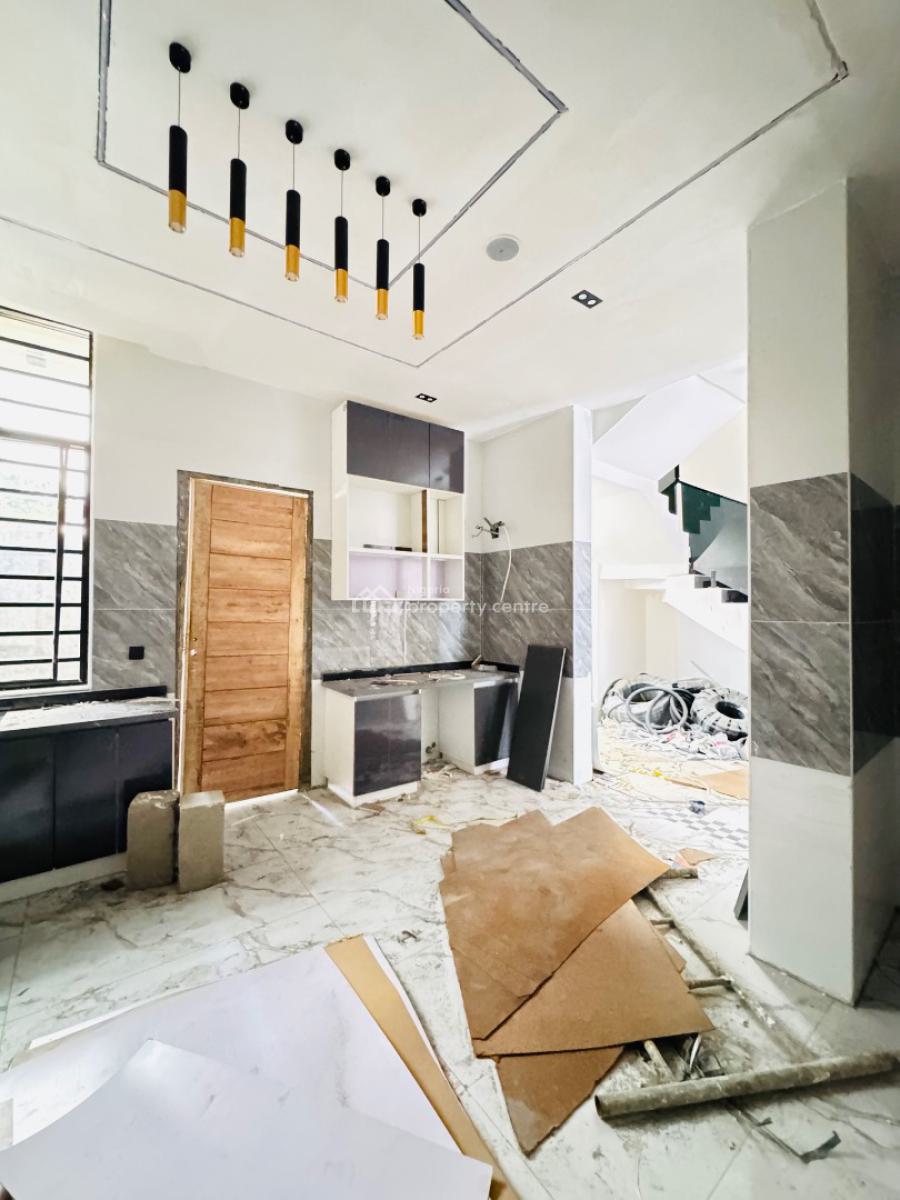 Brand New Spacious 4 Bedroom Maisonette, Chevron Toll Gate, Lekki, Lagos, House for Sale