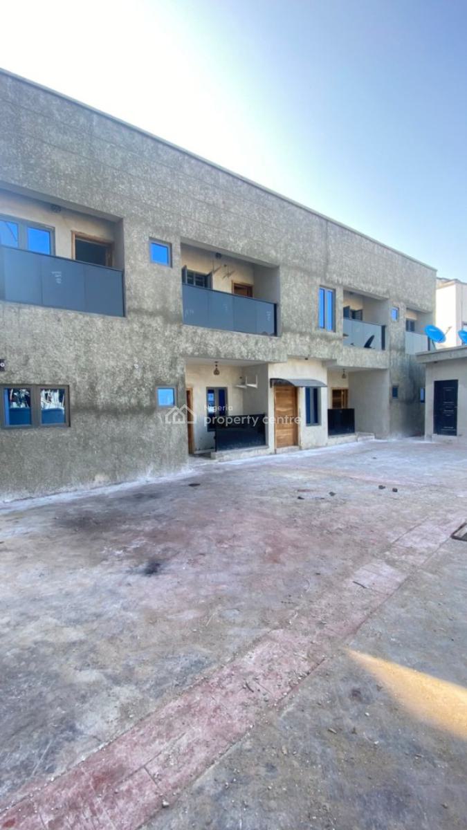 New 2 Bedroom All En-suite Apartment in a Coded Estate, Peninsular Gardens Estate, Sangotedo, Ajah, Lagos, Flat / Apartment for Rent