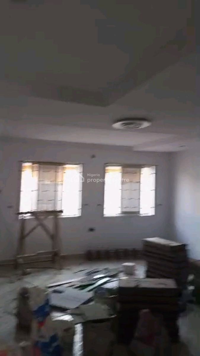 Standard and Spacious 2 Bedroom Flat, Medina, Medina, Gbagada, Lagos, Flat / Apartment for Rent