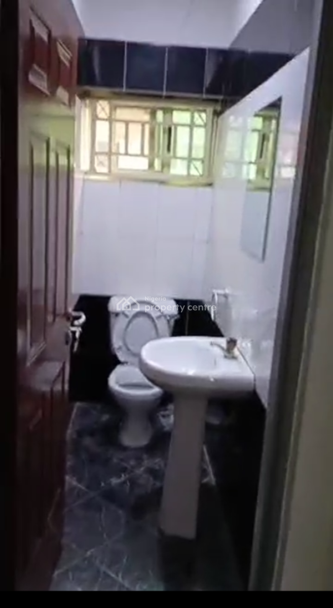 Lovely 3 Bedroom Room Flat, Pedro, Gbagada, Lagos, Flat / Apartment for Rent