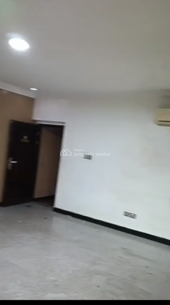 Lovely 3 Bedroom Room Flat, Pedro, Gbagada, Lagos, Flat / Apartment for Rent