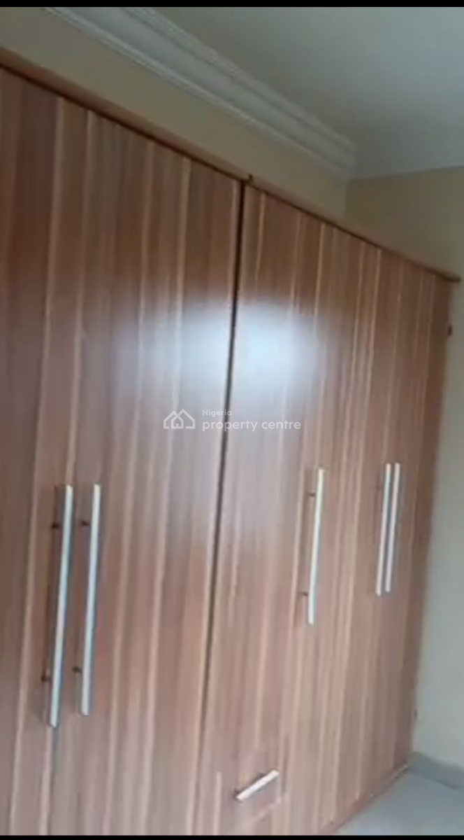 Lovely 3 Bedroom Room Flat, Pedro, Gbagada, Lagos, Flat / Apartment for Rent